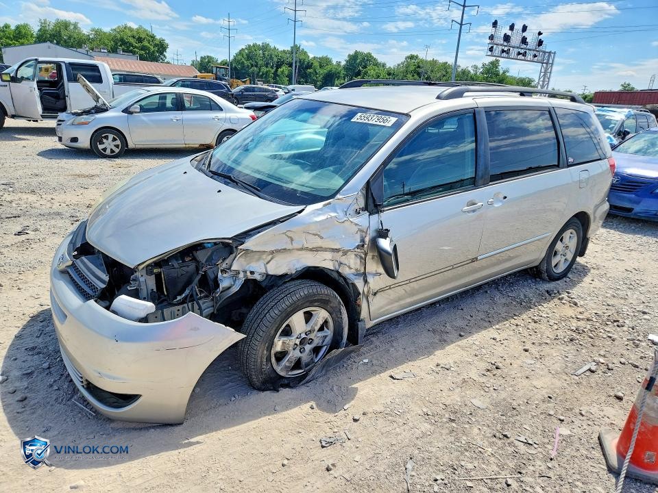 2004 TOYOTA SIENNA LE 7 PASSENGER – Lot 55937956 auction photo