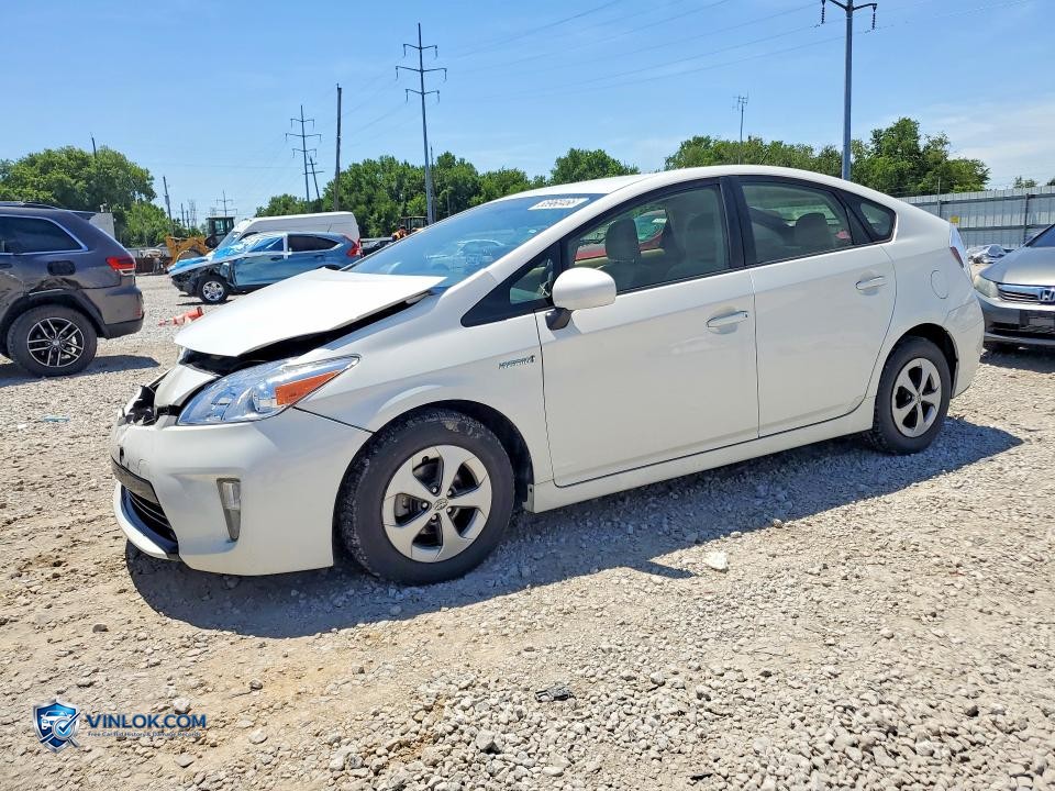 2012 TOYOTA PRIUS THREE – Lot 55960466 auction photo