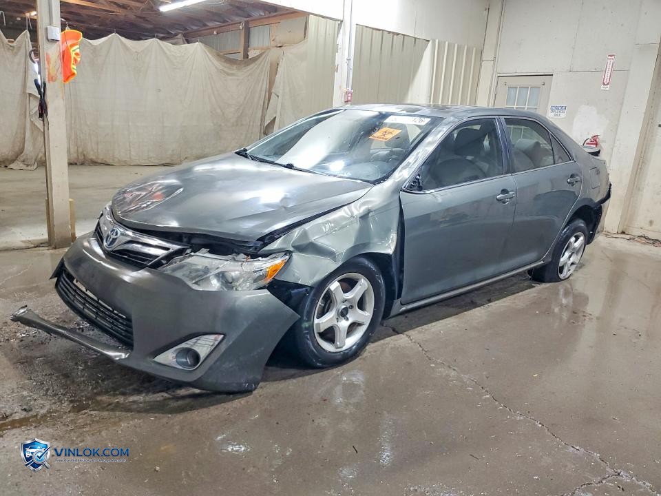 2013 TOYOTA CAMRY HYBRID XLE – Lot 55970126 auction photo