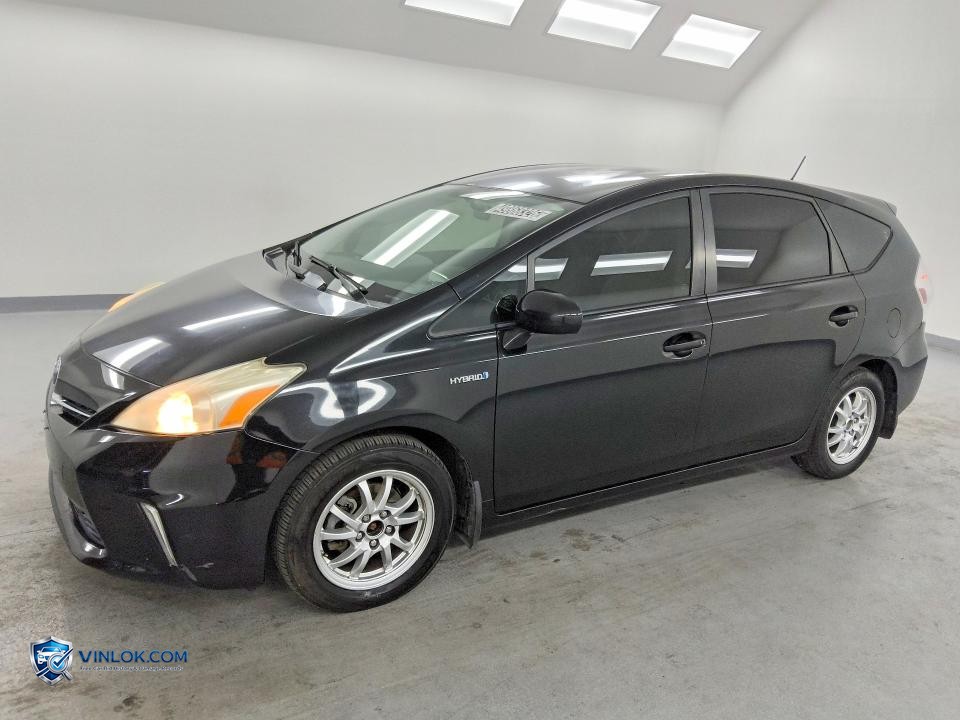 2012 TOYOTA PRIUS V THREE – Lot 55971556 auction photo