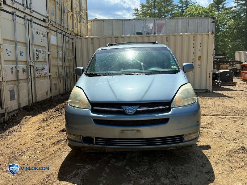 2004 TOYOTA SIENNA XLE LIMITED 7 PASSENGER – Lot 55985166 auction photo