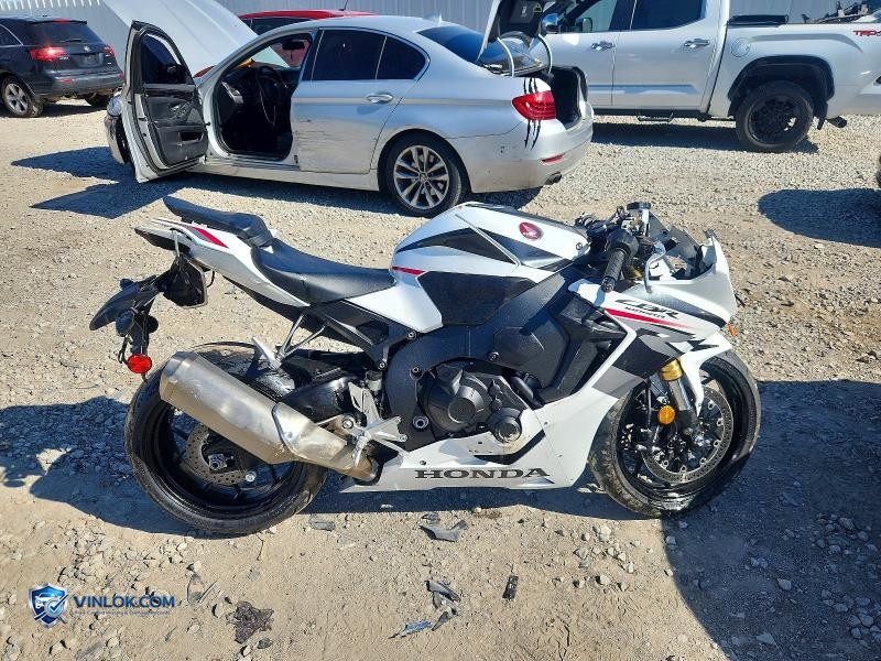 2026 HONDA CBR1000 RR – Lot 55986456 auction photo
