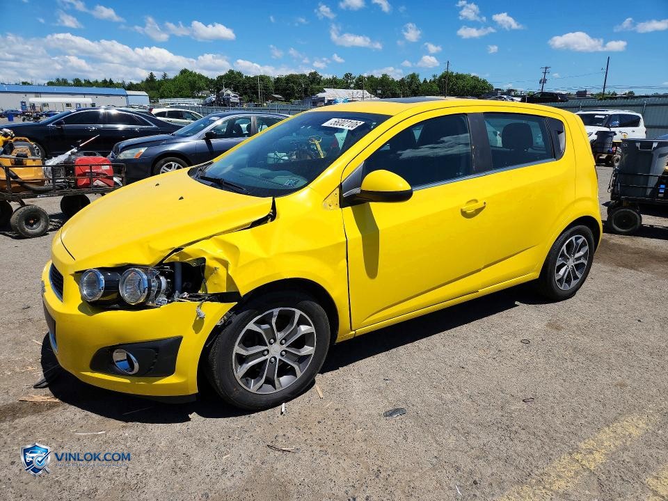 2016 CHEVROLET SONIC LT – Lot 56002106 auction photo
