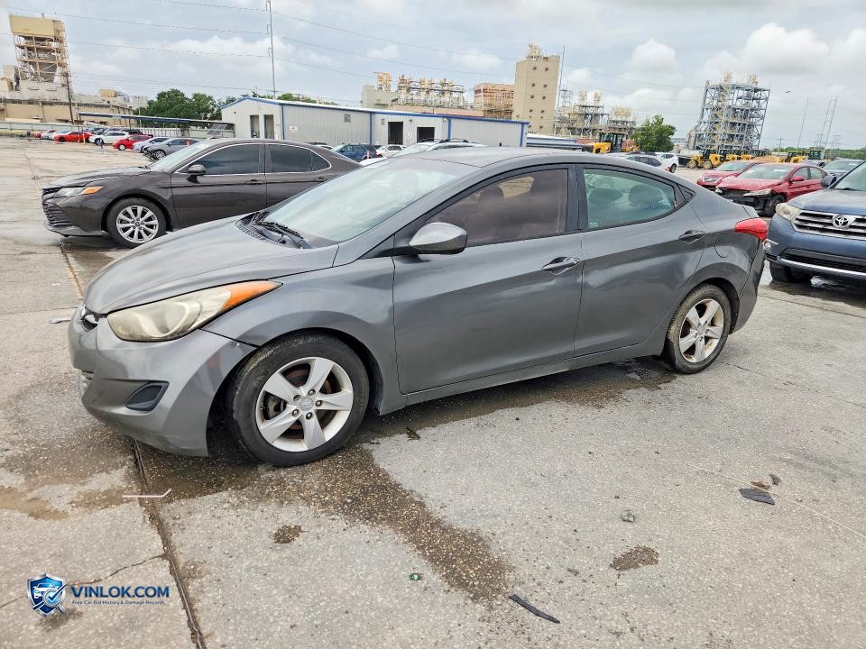 2013 HYUNDAI ELANTRA GLS – Lot 56049036 auction photo