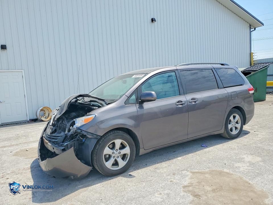 2012 TOYOTA SIENNA LE – Lot 56081656 auction photo