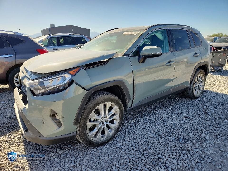 2021 TOYOTA RAV4 XLE PREMIUM – Lot 56143806 auction photo