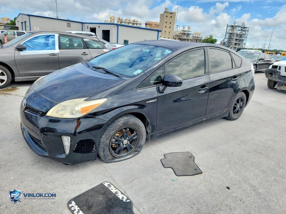 2012 TOYOTA PRIUS THREE – Lot 56146626 auction photo