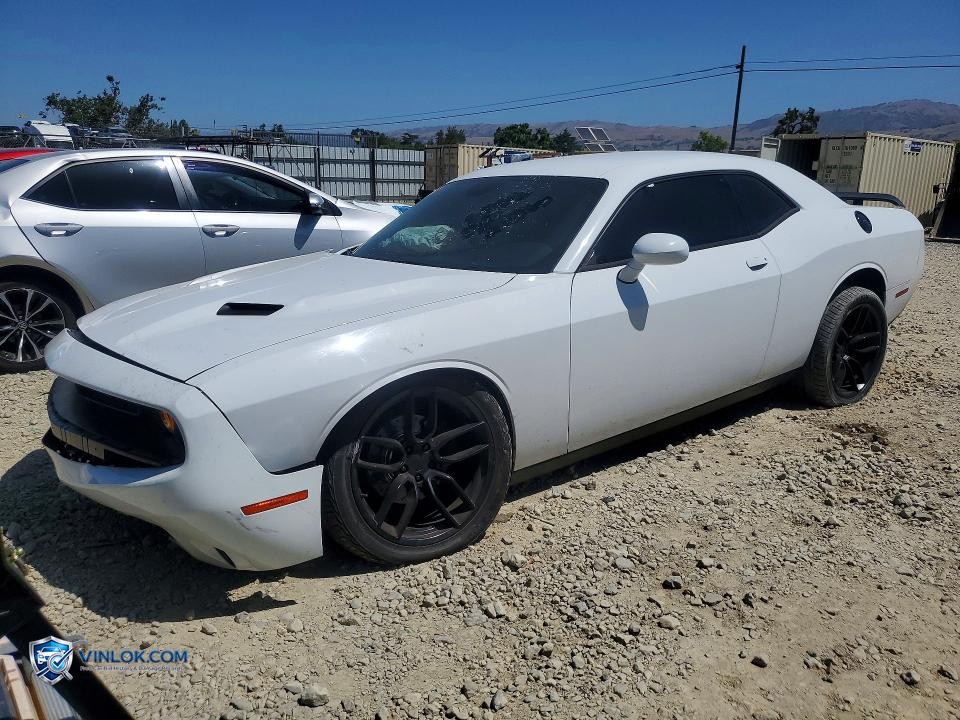 2015 DODGE CHALLENGER SXT – Lot 56229976 auction photo