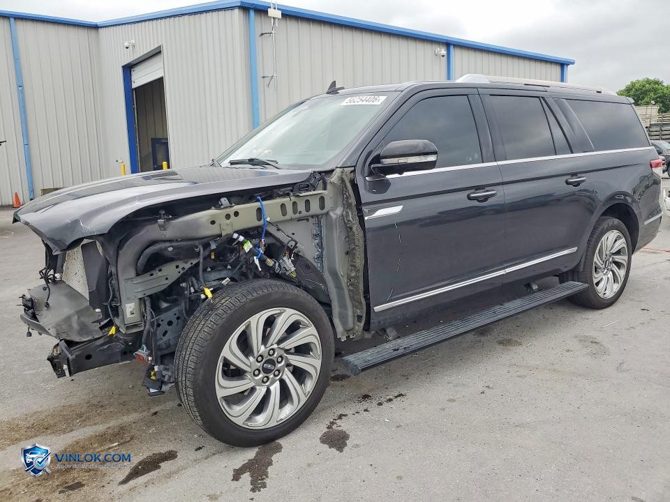 2024 LINCOLN NAVIGATOR L RESERVE – Lot 56254406 auction photo