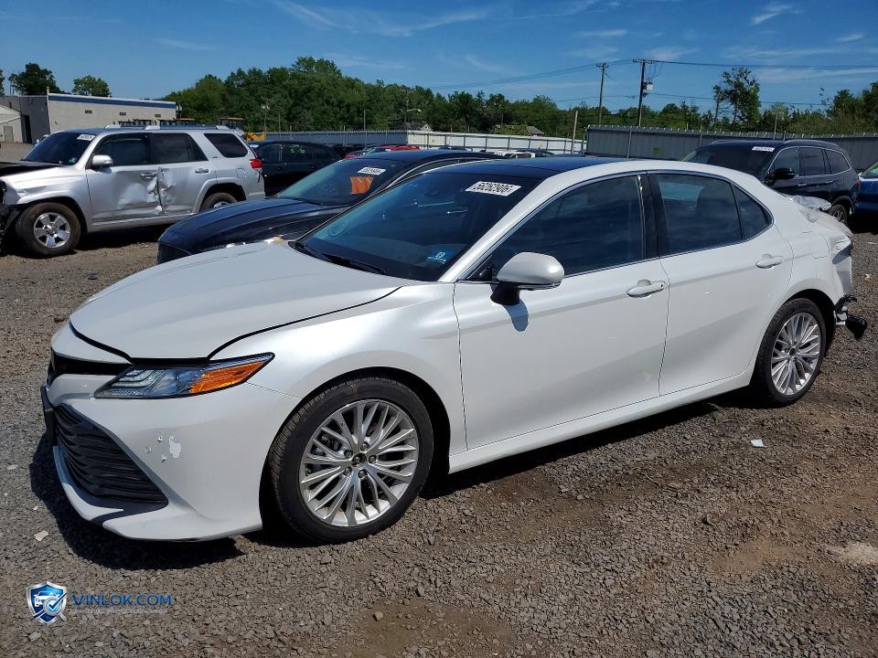 2018 TOYOTA CAMRY XLE V6 – Lot 56262906 auction photo