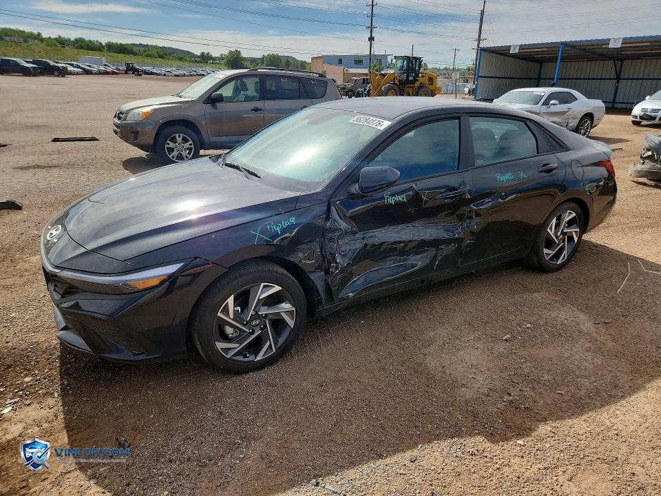 2025 HYUNDAI ELANTRA SEL SPORT – Lot 56284876 auction photo