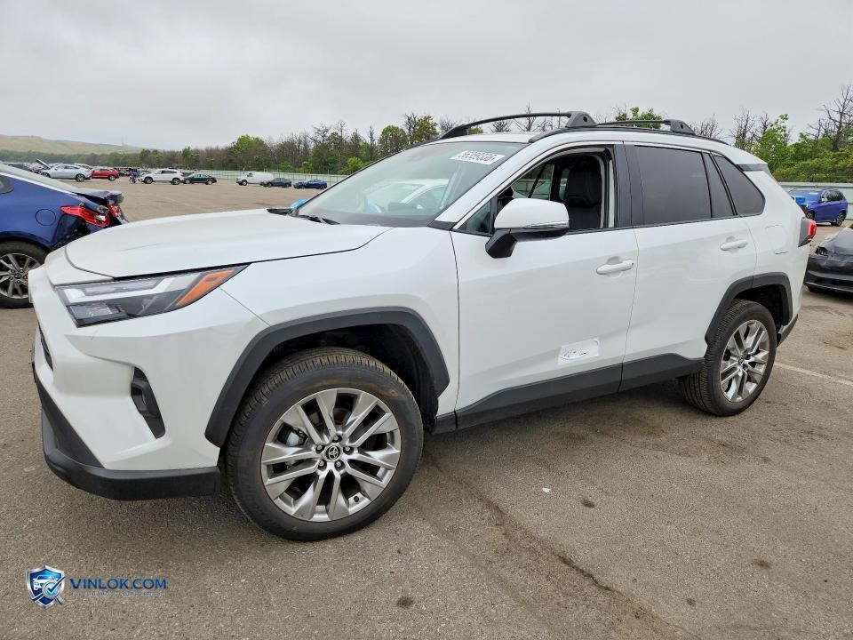 2025 TOYOTA RAV4 XLE PREMIUM – Lot 56359336 auction photo