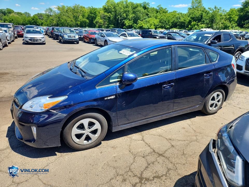 2012 TOYOTA PRIUS THREE – Lot 56401316 auction photo