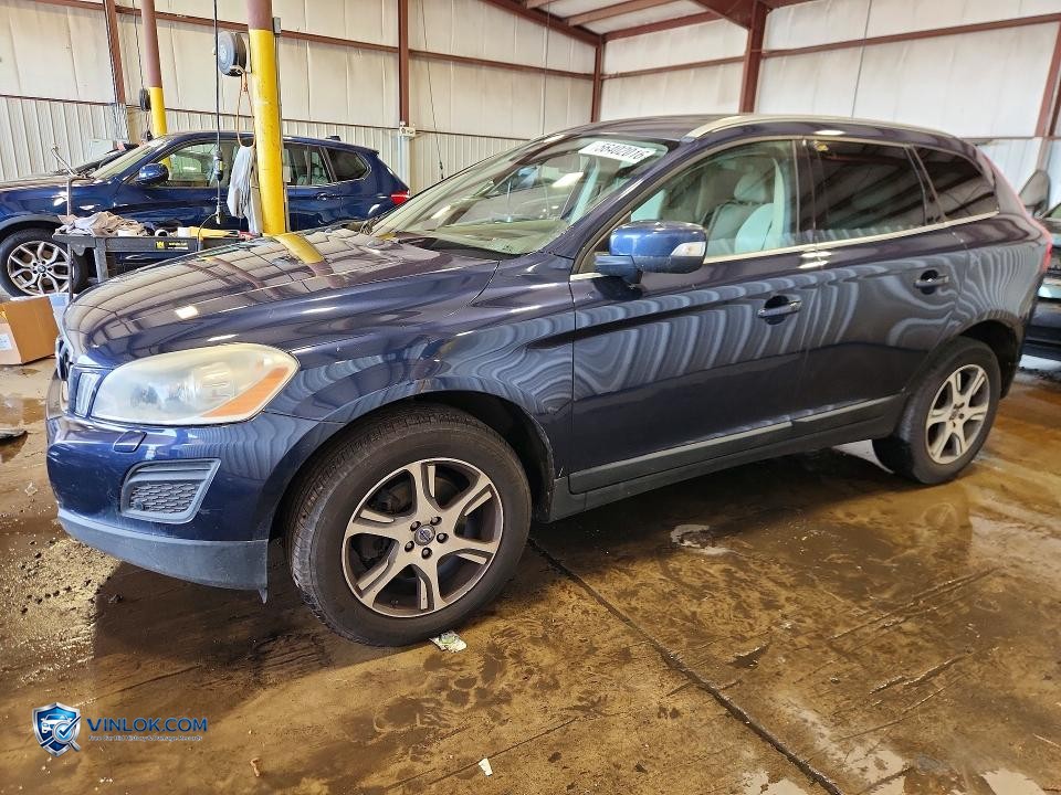 2013 VOLVO XC60 T6 – Lot 56402016 auction photo