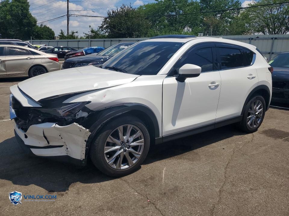2020 MAZDA CX-5 GRAND TOURING – Lot 56409356 auction photo
