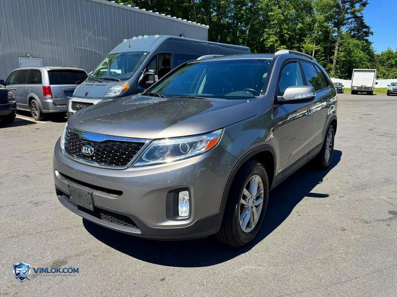 2015 KIA SORENTO LX – Lot 56414976 auction photo