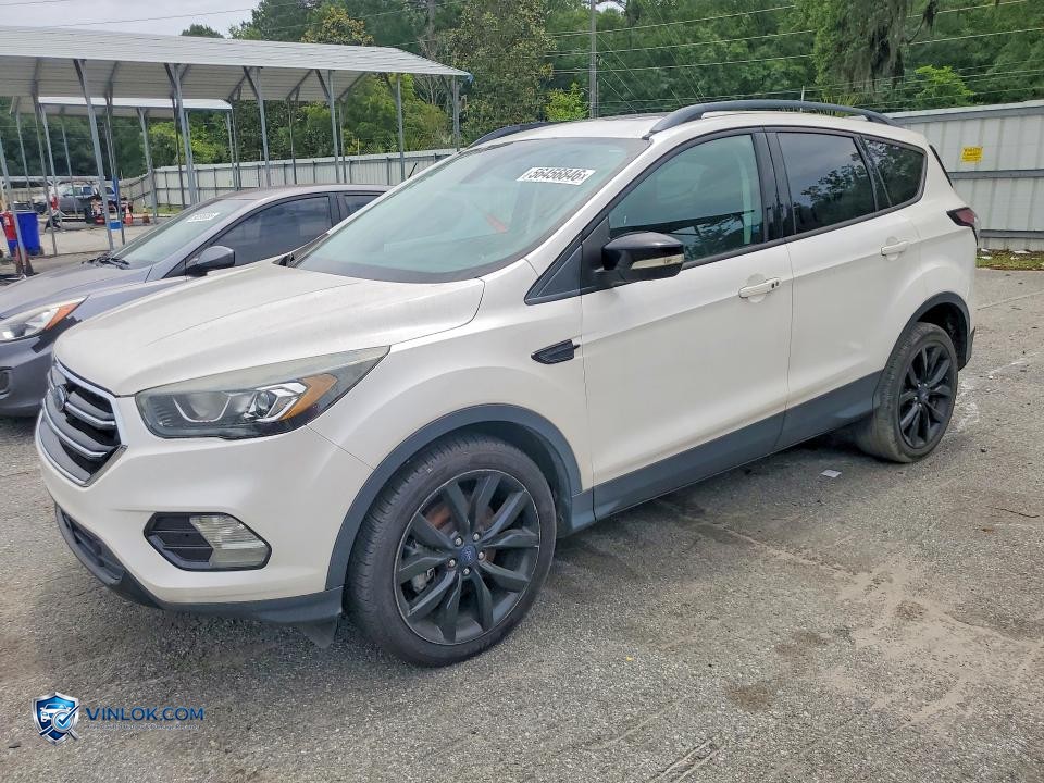 2017 FORD ESCAPE TITANIUM – Lot 56456846 auction photo