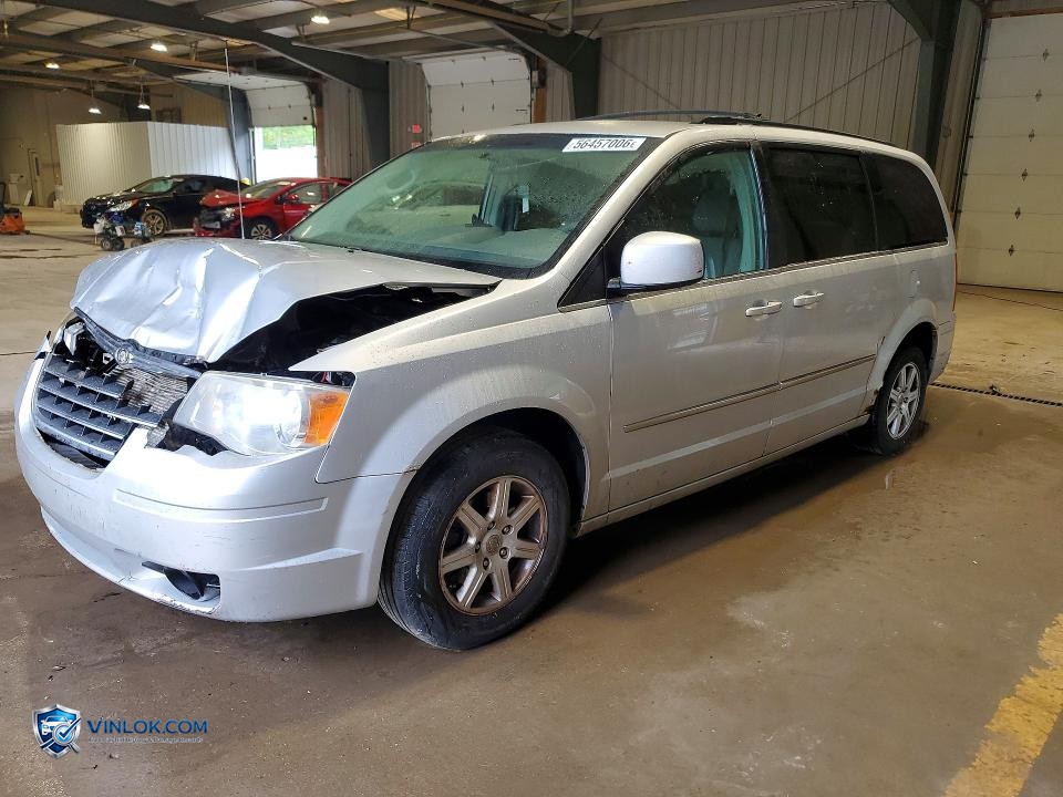 2010 CHRYSLER TOWN & COUNTRY TOURING – Lot 56457006 auction photo