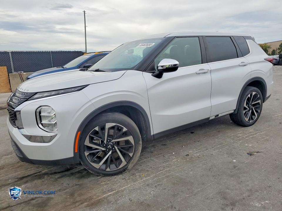 2022 MITSUBISHI OUTLANDER ES – Lot 56463656 auction photo
