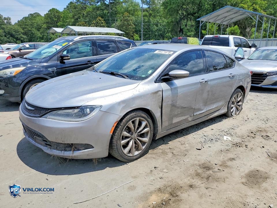 2015 CHRYSLER 200 S – Lot 56471676 auction photo