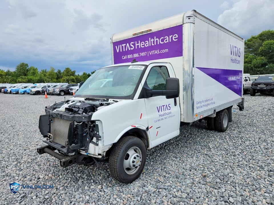 2023 CHEVROLET EXPRESS G3500 BOX TRUCK – Lot 56488546 auction photo