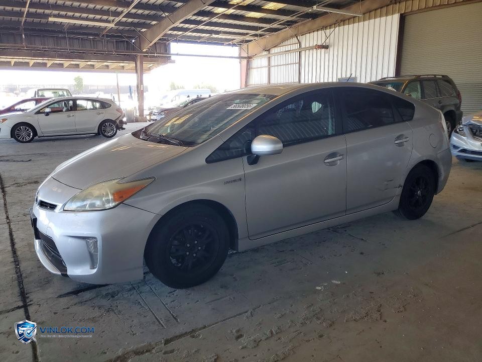 2015 TOYOTA PRIUS TWO – Lot 56508056 auction photo