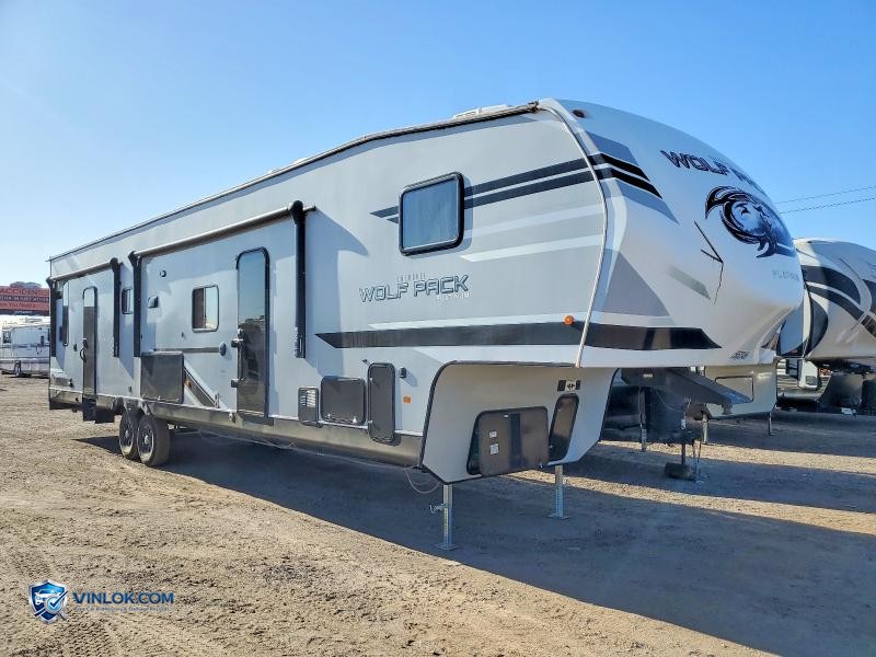 2021 FOREST RIVER WOLF PACK CAMPER – Lot 56523456 auction photo