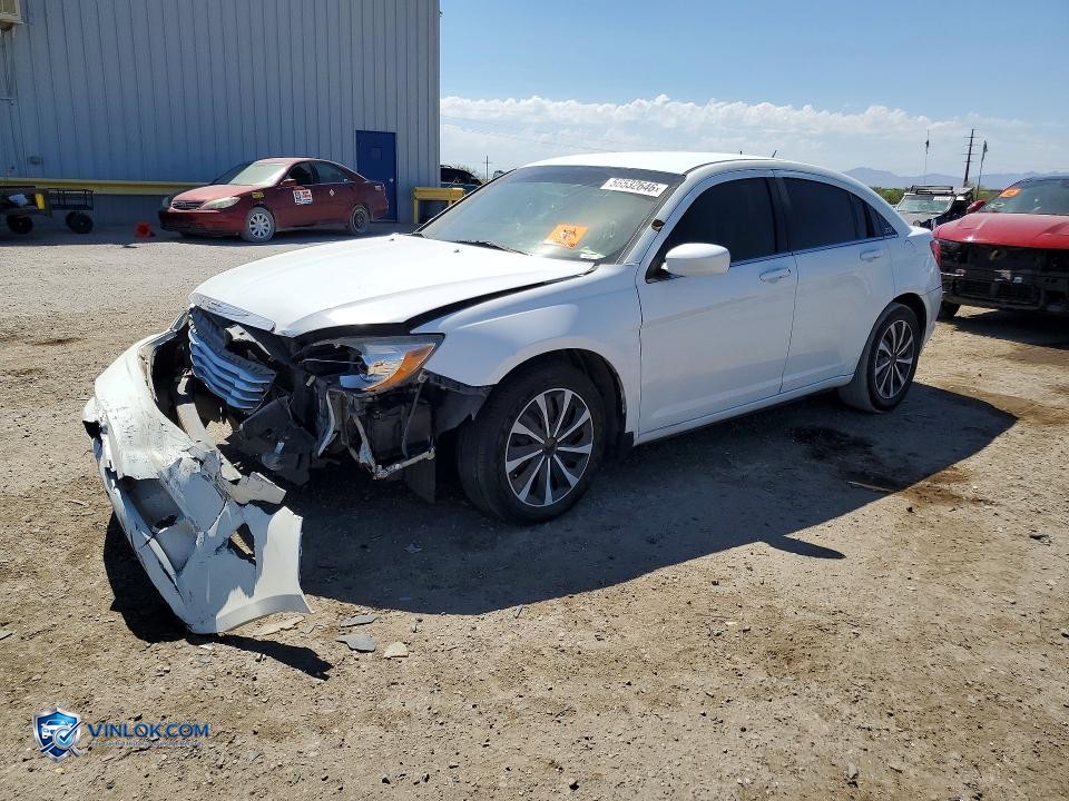 2013 CHRYSLER 200 LX – Lot 56532646 auction photo