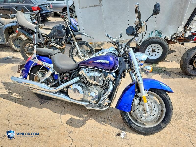 2006 HONDA VTX1300 R – Lot 56590096 auction photo