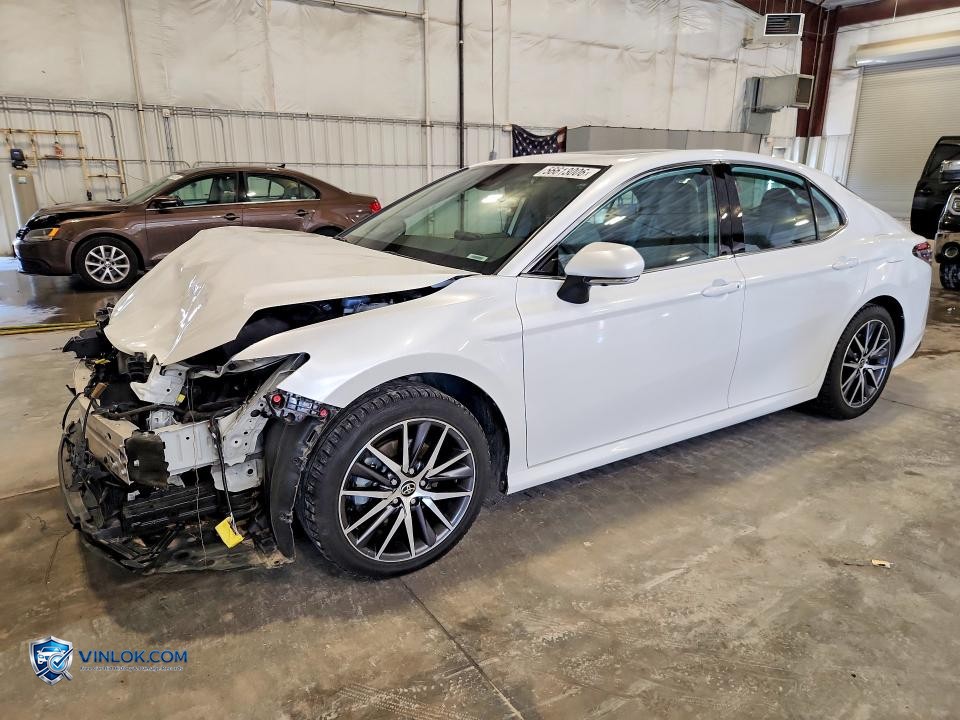 2022 TOYOTA CAMRY XLE – Lot 56613006 auction photo