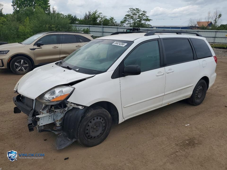 2010 TOYOTA SIENNA LE 8-PASSENGER – Lot 56624266 auction photo