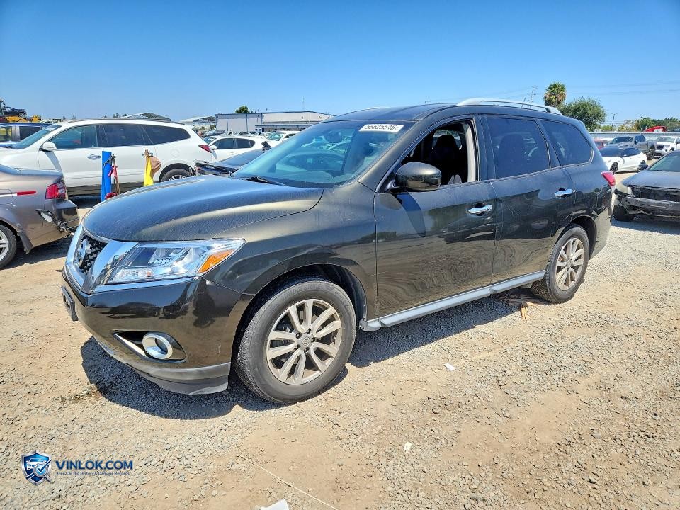 2015 NISSAN PATHFINDER SV – Lot 56625546 auction photo