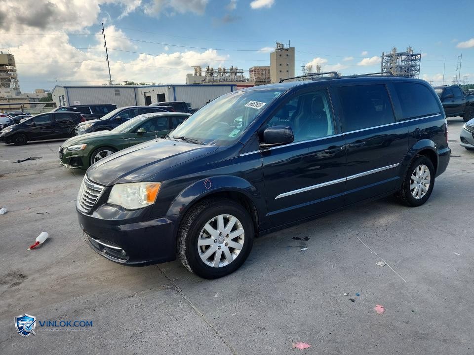 2014 CHRYSLER TOWN & COUNTRY TOURING – Lot 56626506 auction photo