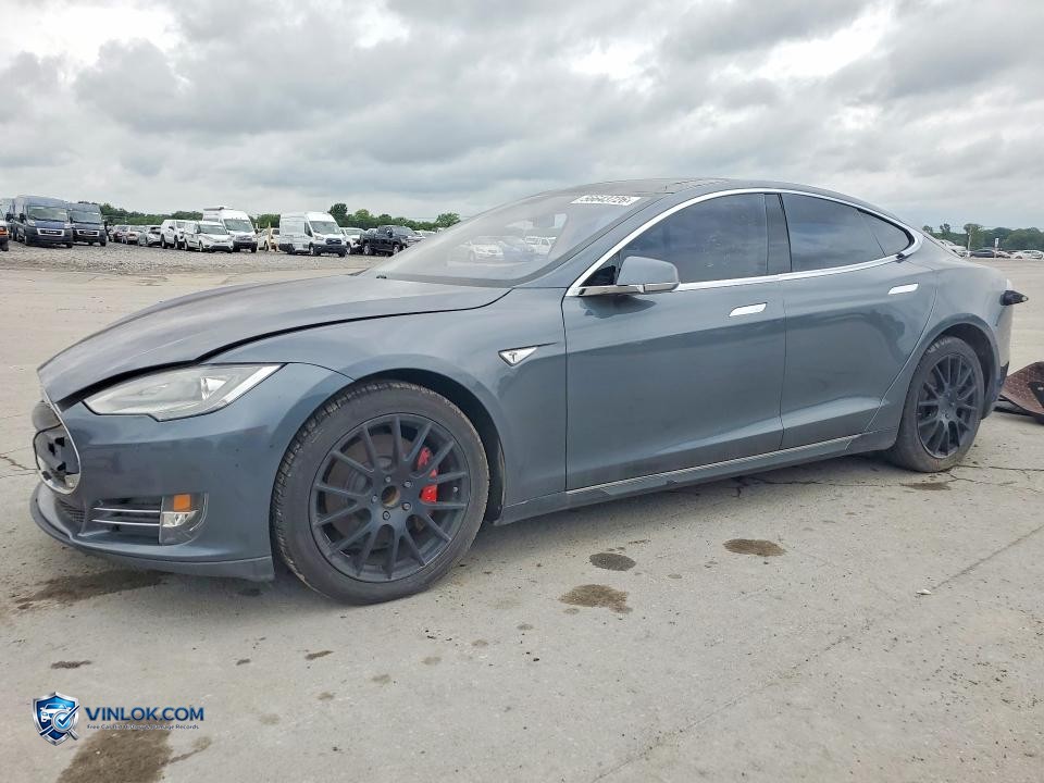 2014 TESLA MODEL S – Lot 56643726 auction photo