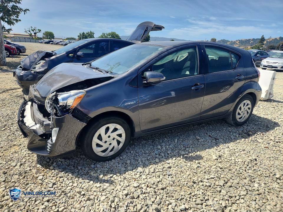 2016 TOYOTA PRIUS C TWO – Lot 56648816 auction photo