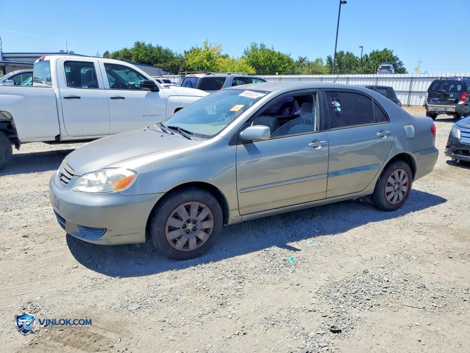2004 TOYOTA COROLLA CE 4D SEDAN – Lot 56665036 auction photo