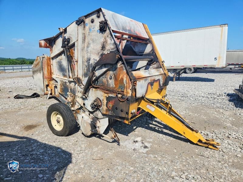 2014 VERMEER 656 - ROUND BALER – Lot 56679916 auction photo