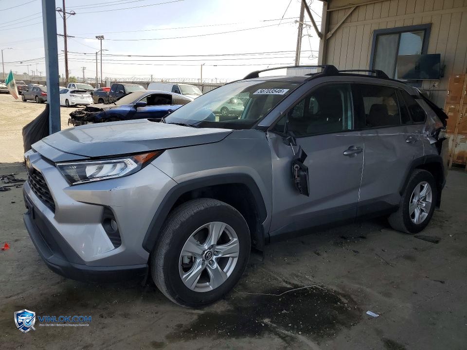 2020 TOYOTA RAV4 XLE – Lot 56703546 auction photo