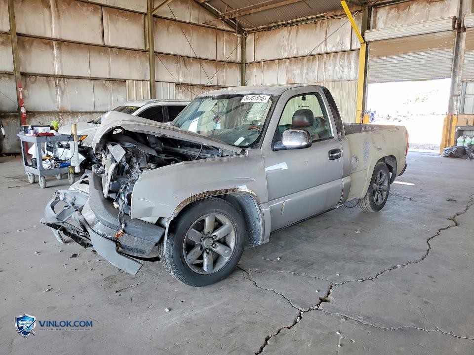 2005 CHEVROLET SILVERADO C1500 – Lot 56703956 auction photo