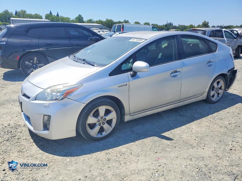 2010 TOYOTA PRIUS V – Lot 56710596 auction photo