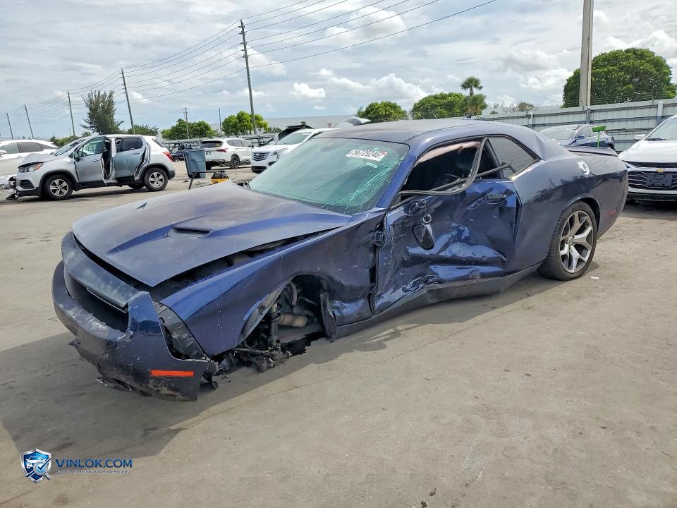 2015 DODGE CHALLENGER SXT PLUS – Lot 56729246 auction photo