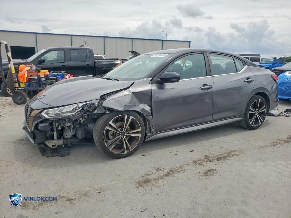 2020 NISSAN SENTRA SR – Lot 56770076 auction photo