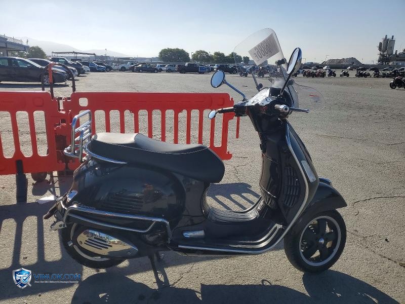 2010 VESPA GTS 300 SUPER – Lot 56786886 auction photo