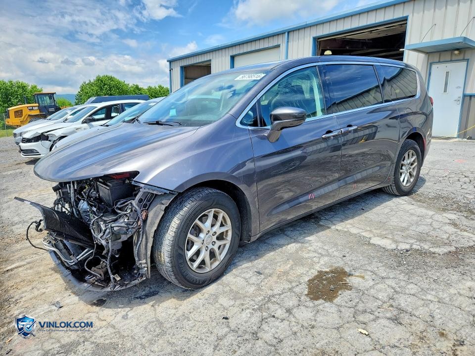 2020 CHRYSLER PACIFICA TOURING – Lot 56798516 auction photo