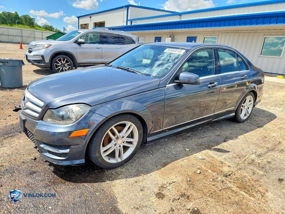 2013 MERCEDES-BENZ C250 – Lot 56880616 auction photo