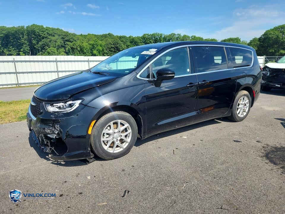 2025 CHRYSLER PACIFICA SELECT – Lot 56964366 auction photo