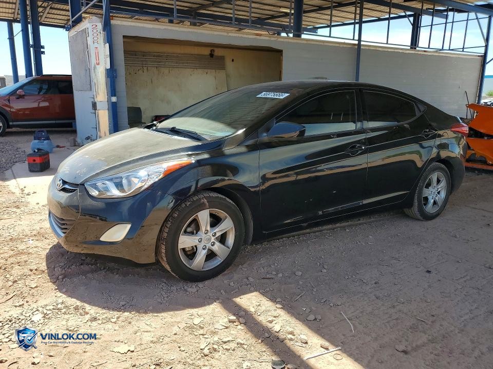 2013 HYUNDAI ELANTRA GLS – Lot 56975666 auction photo