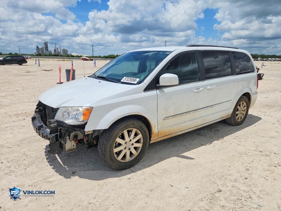 2015 CHRYSLER TOWN & COUNTRY TOURING – Lot 57029096 auction photo