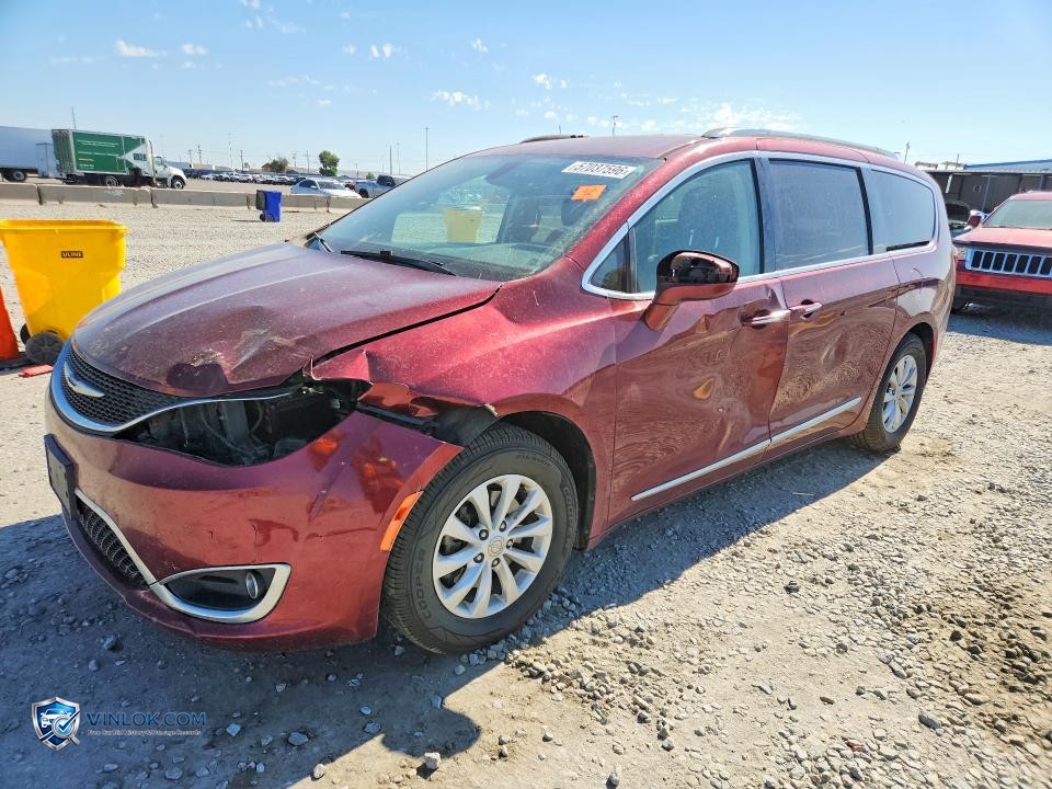 2018 CHRYSLER PACIFICA TOURING L – Lot 57037596 auction photo