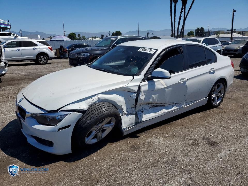 2013 BMW 328 I SULEV – Lot 57040796 auction photo
